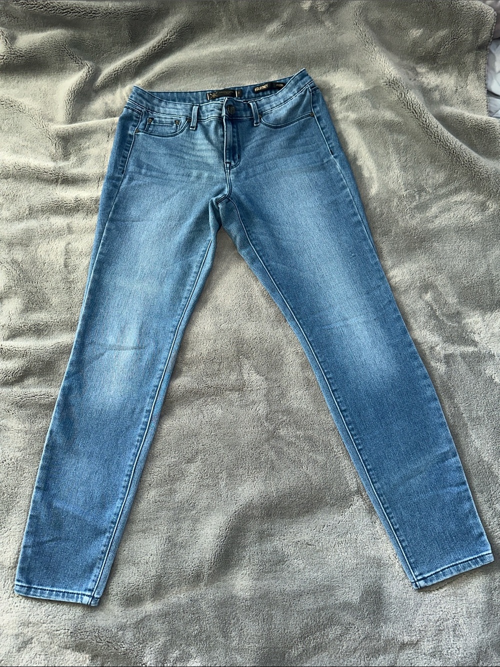Kardashian Kollection Mid Blue Skinny Jeans
